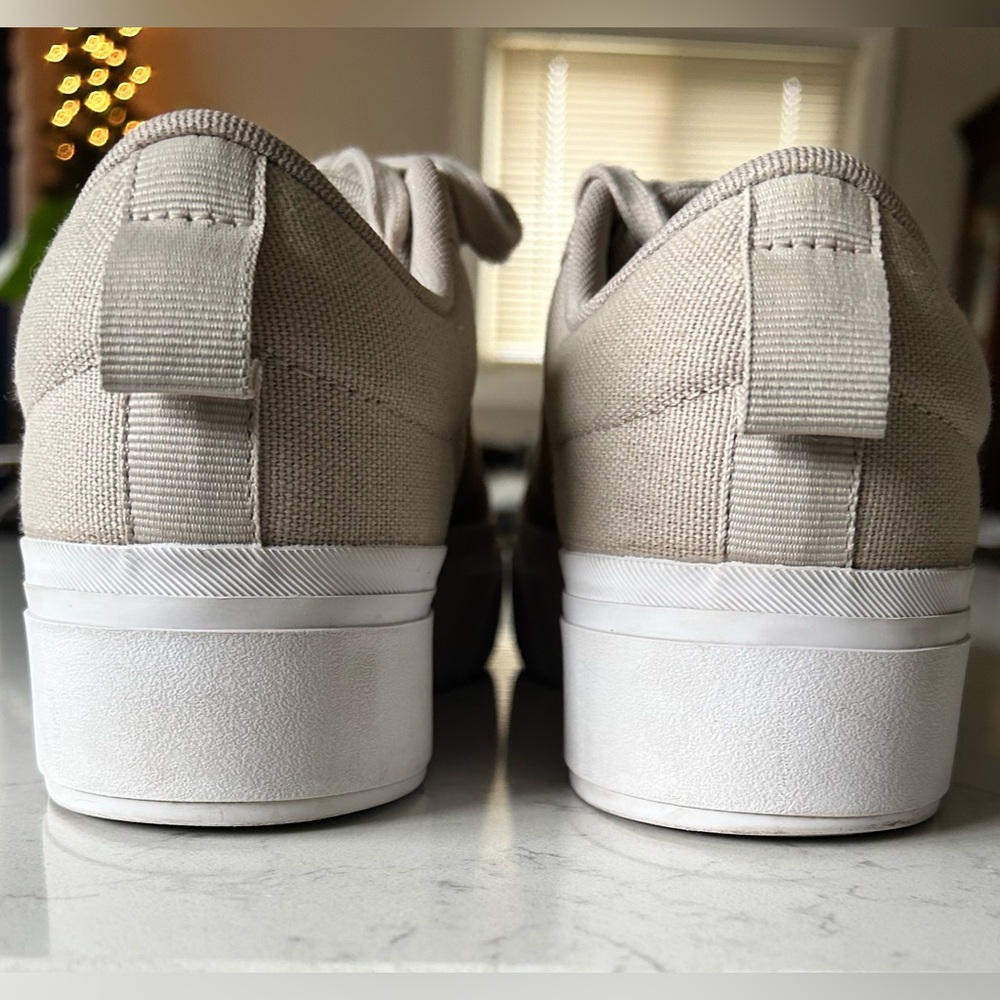Adidas Women’s Bravada 2.0 Platform Wonder Beige Canvas Sneaker - Picture 10 of 15